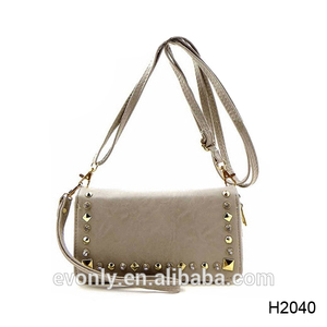 H2040 <span class=keywords><strong>de</strong></span> cuero <span class=keywords><strong>de</strong></span> la pu material <span class=keywords><strong>de</strong></span> oro- el hardware <span class=keywords><strong>de</strong></span> tono mensaje las mujeres bolsa - Product Image 1
