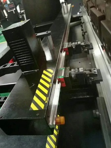 Phanh Ép Chính Xác Phanh Thủy Lực 30T 1200MM - Product Image 5