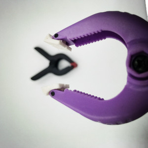 Mạnh Mẽ Báo Chí Điện Mùa Xuân Nylon Nhựa Kim Loại <span class=keywords><strong>Clip</strong></span> Kẹp Một Loại Mùa Xuân Kẹp 2 4 6 9 Inch Một Hình Dạng Kẹp Cho Chế Biến Gỗ - Product Image 3