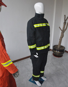 Combinaison de protection incendie CE 3C EN469, tenue de <span class=keywords><strong>pompier</strong></span>, vêtements de <span class=keywords><strong>pompier</strong></span>, uniforme de <span class=keywords><strong>pompier</strong></span> <span class=keywords><strong>4</strong></span> couches, combinaison de sécurité ignifuge - Product Image 2