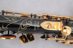 블랙 니켈 바디 골드 래커 키 커브 벨 색소폰 - Product Image 3