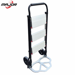 Keranjang Lipat Portabel Bahan Aluminium <span class=keywords><strong>2</strong></span>-In-1, Tangga Bangku Truk 3 Langkah Tugas Berat 330Lbs dengan Dua Roda - Product Image 3