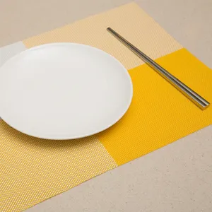 उच्च गुणवत्ता वाले पीवीसी टेबल मैट रेस्तरां होटल के लिए सेट प्लास्टिक बुना placemat डिनर भोजन प्लेट पकवान चटाई