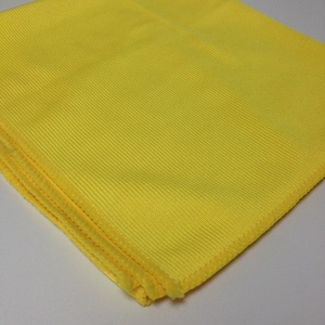 yellow shining polishing car windshield microfiber glass cleaning cloth