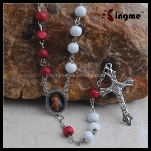 Chapelet vintage en perles de bois parfumées, pour chapelet de 108 perles, collier catholique avec popes, perles de bois parfumées - Product Image 4