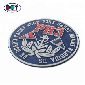 अनुकूलित फैशन डिजाइन 3 डी एम्बूसेट लोगो को सिलिकॉन के साथ कपड़े के पैच महसूस किया - Product Image 5