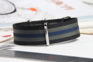 <span class=keywords><strong>Bracelet</strong></span> de <span class=keywords><strong>montre</strong></span> en Nylon en gros à bas prix 18/<span class=keywords><strong>20</strong></span>/22/24mm <span class=keywords><strong>bracelet</strong></span> de <span class=keywords><strong>montre</strong></span> rayé en <span class=keywords><strong>tissu</strong></span> 1.2mm ceinture à passage unique avec boucle polie 304L - Product Image 5