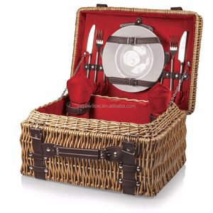 Le panier de pique-nique <span class=keywords><strong>Champion</strong></span> offre un service de luxe pour deux personnes - Product Image 1