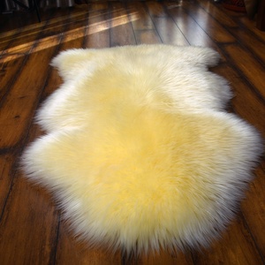 <span class=keywords><strong>Tapis</strong></span> <span class=keywords><strong>de</strong></span> <span class=keywords><strong>chambre</strong></span> en laine véritable et peau <span class=keywords><strong>de</strong></span> mouton, moelleux, à poils longs, pour chevet et coussin <span class=keywords><strong>de</strong></span> canapé, <span class=keywords><strong>tapis</strong></span> en fourrure blanche pour salon et prière - Product Image 2