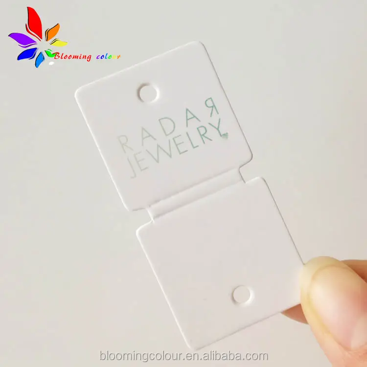 Fabbrica di qingdao di plastica in vendita piegato gioielli tag/stampati personalizzati orecchino tag pvc