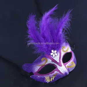 Yeni varış cadılar bayramı mezuniyet kostüm partisi tüylü maske dans Cosplay maske