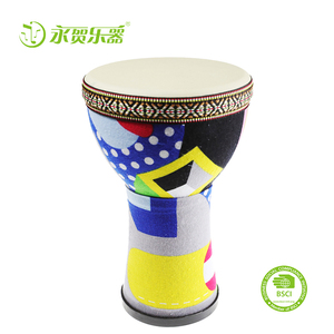 En gros percussions africaine 8.10.12 pouces <span class=keywords><strong>djembé</strong></span> tambour style national broderie motif tambour utiliser caisse en bois bébé jouets - Product Image 1