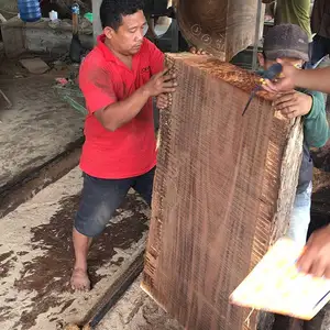 चौथाई sawn Raintree लकड़ी निर्माण में contructio, अधूरा दृढ़ लकड़ी रिक्त