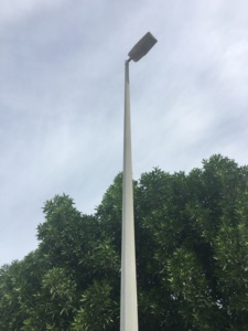 Anti-ferrugem 25m Poste de Iluminação de Alta Mastro Poligonal com Iluminação LED