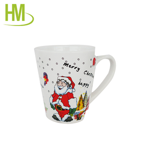 Taza de cerámica <span class=keywords><strong>con</strong></span> Papá Noel y alces - Product Image 1