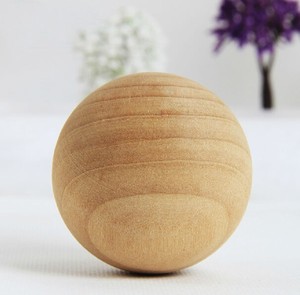 Bolas de <span class=keywords><strong>Madera</strong></span> Sin Tratar de Alta Calidad al por Mayor, Bolas de <span class=keywords><strong>Madera</strong></span> a Granel, Bolas de <span class=keywords><strong>Madera</strong></span> para Regalos de <span class=keywords><strong>Navidad</strong></span> - Product Image 4