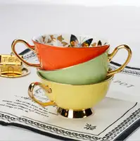 سعر المصنع فراشة العظام الصين الذهبي حافة القهوة الكؤوس والصحون طقم شاي من السيراميك لمدة 6 أشخاص