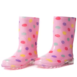 جودة عالية جميلة للماء أحذية برقبة عالية مقاومة للمطر من البلاستيك/ بوت مقاوم للمطر من البلاستيك مع مصباح ليد للأطفال