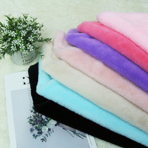 Stok Banyak 100% Poliester Bulu Palsu Kelinci Kain Pelapis untuk Dofa Bantal HT-PRHFF-A - Product Image 3