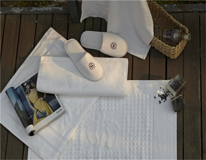 <span class=keywords><strong>Di</strong></span> <span class=keywords><strong>Marca</strong></span> <span class=keywords><strong>di</strong></span> trasporto 100 Cotone 21s/2 Hotel Biancheria Da Bagno Jacquard In Rilievo Bagno Del Piede Asciugamano - Product Image 2