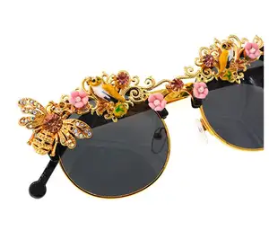 Lunettes de soleil marque de luxe pour femmes, en cristal, Oculos, strass, faites à la main, style Baroque,