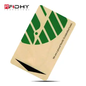 Sutra Layar Pencetakan Kartu RFID Hotel Kunci Kayu dengan T5577 Chip