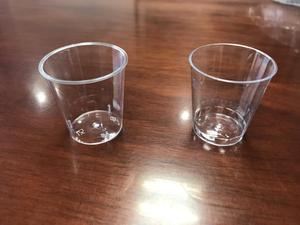 Tasses de fête en plastique à mur unique 1oz 24 pièces <span class=keywords><strong>Vaisselle</strong></span> pour verres liquides Ustensiles de cuisine Matériau PS - Product Image 5
