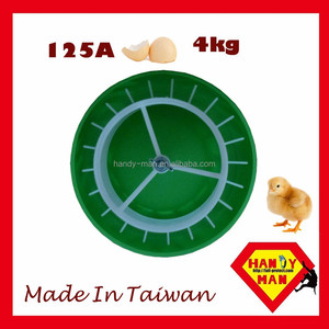 Comedero de Plástico para Aves de Corral Crown Chicken de 125A y 4 kg - Product Image 4