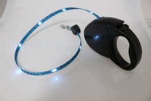 Correa de perro retráctil con recarga USB, venta al por mayor, de fábrica - Product Image 3