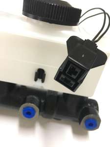 Pour maître-cylindre de frein OEM B093-43-400 pour 323 TW, taille standard OEM d'origine - Product Image 4