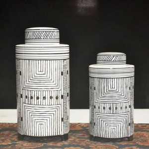 Vasi <span class=keywords><strong>in</strong></span> <span class=keywords><strong>Ceramica</strong></span> Porcellana <span class=keywords><strong>Bianca</strong></span> e Nera Fatti a Mano Cinesi all'Ingrosso per Decorazione Casa - Product Image 1