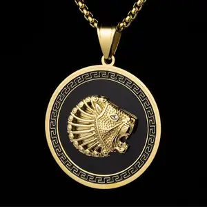 <span class=keywords><strong>Collana</strong></span> con <span class=keywords><strong>Ciondolo</strong></span> <span class=keywords><strong>Leone</strong></span> in Smalto Nero Personalizzata all'Ingrosso, Gioielli Trendy in Acciaio Inossidabile Placcato Oro 18K Impermeabile per Uomo - Product Image 3