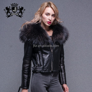 Chaqueta corta de piel de oveja de doble cara con Cuello de piel de mapache grande - Product Image 5