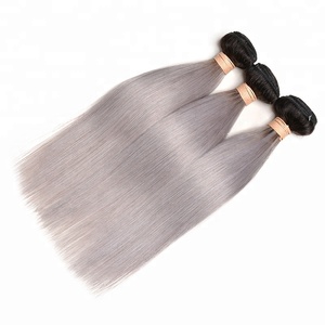 Fasci di tessitura dei <span class=keywords><strong>capelli</strong></span> umani <span class=keywords><strong>grigi</strong></span> brasiliani 1B all'ingrosso dell'onda diritta Ombre in estensione dei <span class=keywords><strong>capelli</strong></span> di doppia trama della macchina di riserva - Product Image 1