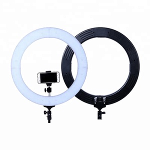 Ereise 18 pouces Dimmable et température de couleur réglable LED Ring Light pour les vidéos ou la photographie ou l'auto-maquillage - Product Image 3