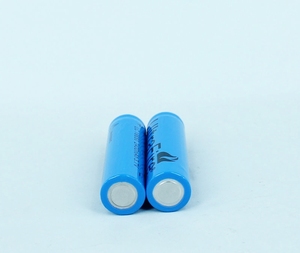 Kurzen Vorlaufzeit!! Rohs/ce wiederaufladbaren 18650 lithium-batterie <span class=keywords><strong>3</strong></span>,7 v 2400 mah - Product Image 4