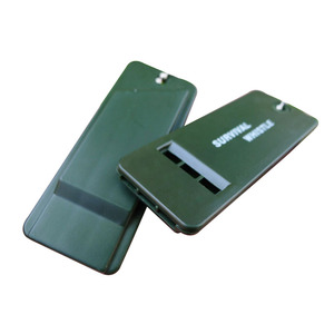Silbato de Emergencia de Plástico con Cadena para Deportes al Aire Libre, Senderismo, Caza, Navegación, Camping - Product Image 4
