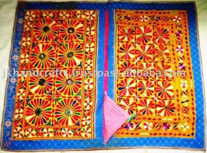 Vintage Kutch Tribal indio tapiz antiguo indio Kutch Tribal bordado colgante de pared - Product Image 2