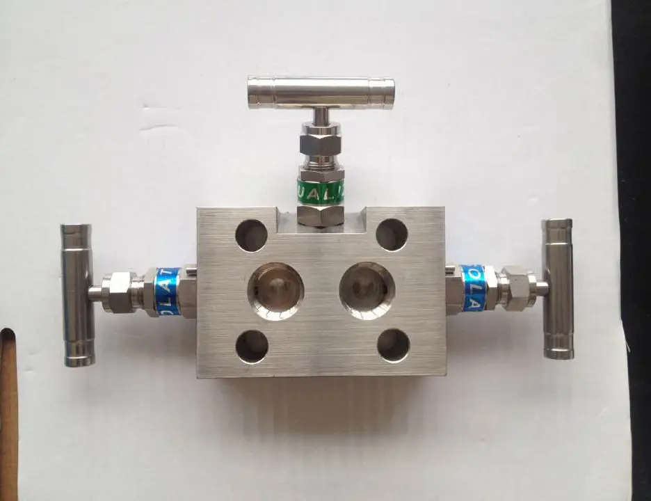 3 Way Manifold Valve FD LOK High Quality SS316 3 Way Manifold Valve