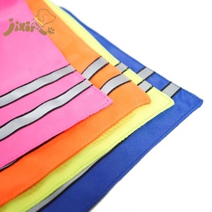 <span class=keywords><strong>Bandana</strong></span> pour <span class=keywords><strong>chien</strong></span> personnalisé en coton polyester imprimé par sublimation Bandanas réfléchissants pour <span class=keywords><strong>chien</strong></span> - Product Image 6