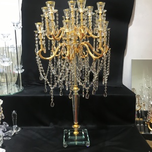 Candelabros de braços 9 de cristal novo design para decoração de casamento à venda