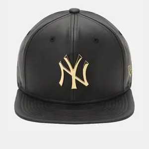 De alta qualidade projetar seu próprio costume snapback chapéus logotipo do metal do ouro