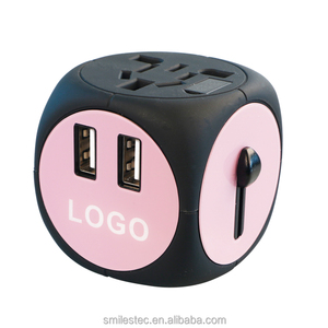 Adaptador de enchufe de viaje Cubic, convertidor de salida internacional con doble potencia USB - Product Image 4