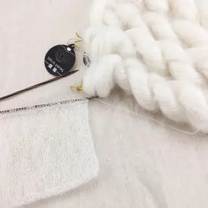 Sợi Sen 500M/50G 65% Kid Mohair 35% Lụa Tự Nhiên Trắng Tay Đan Sợi Cho Thuốc Nhuộm Tay - Product Image 2