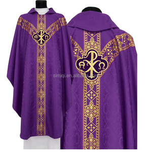 Chasuble d'église blanche de diacre avec bande dorée en jacquard et doublée en satin - Product Image 6