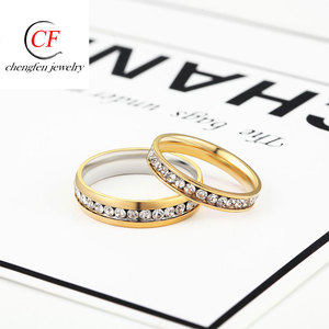 18K oro taglio francese spianare metà eternità anello di fidanzamento con diamante alla moda taglio approfondito elegante e lussuoso - Product Image 3