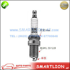 7700500155 7700500180 utilizzato per <span class=keywords><strong>renault</strong></span> <span class=keywords><strong>clio</strong></span> Laguna Express scintilla produttore spina - Product Image 1