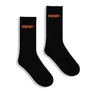 OEM Fashion <strong>Orange</strong> Black 100% Cotton Embroidery Jacquard Custom Logo Crew Sport Men <strong>Socks</strong> - Product Image 3