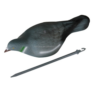 Stampo Piccione da Caccia Dipinto con Asta Esca per Tiro al Volo - Product Image 3