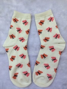 Fashion style high quality flamingos and butterfly design woman fancy cotton socks - Product Image 2